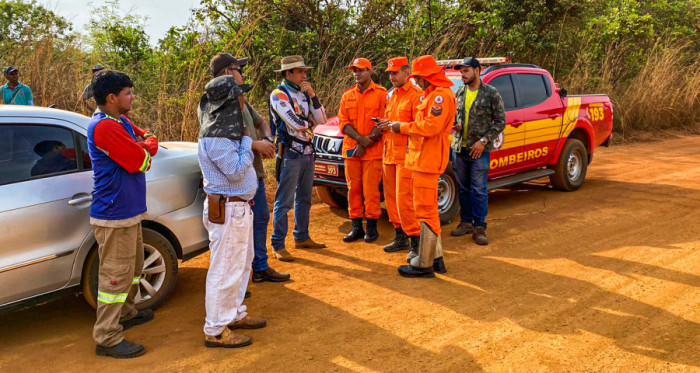 Buscas pela jovem desaparecida reuniu familiares e bombeiros militares na região de Luzimangues