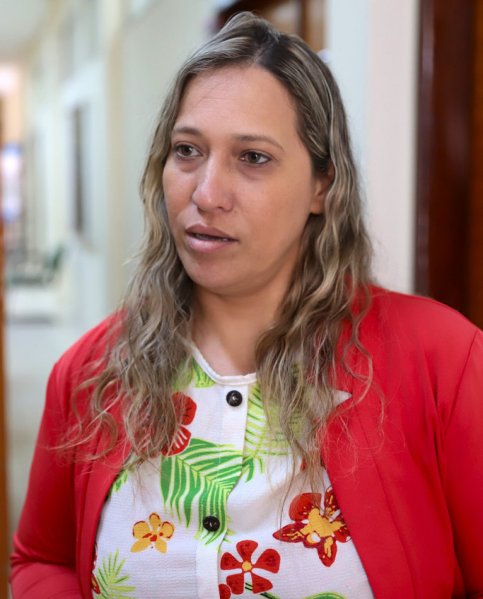  Maria Aparecida da Silva foi imigrante na França durante três anos.