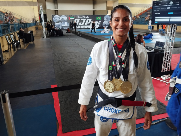 Dentre os atletas inscritos está a Hanna Ribeiro, que ocupa o 1º lugar no ranking nacional na modalidade NoGI. Ela é faixa preta, professora e moradora de Salinópolis (PA)