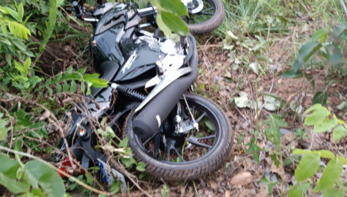 Motocicleta furtada na madrugada de quarta-feira, 1º, em uma revendedora em Colinas.