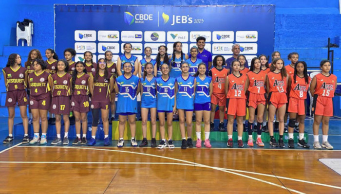 Basquete Feminino da Escola Municipal Anne Frank, de Palmas conquistou medalha de bonze contra Sergipe por 27x15.