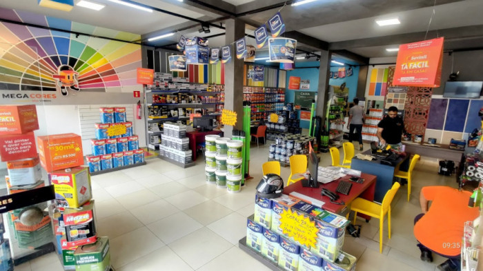 Interior da Loja Mega Cores em Araguaína 