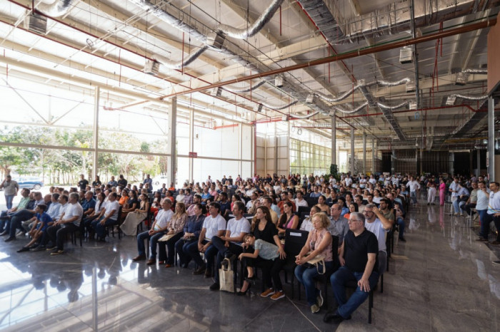 O evento foi voltado para lojistas com contrato e investidores interessados.