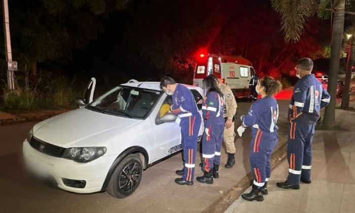 Motorista De Aplicativo Morre Ao Ter Carro Alvejado Com Mais De 10