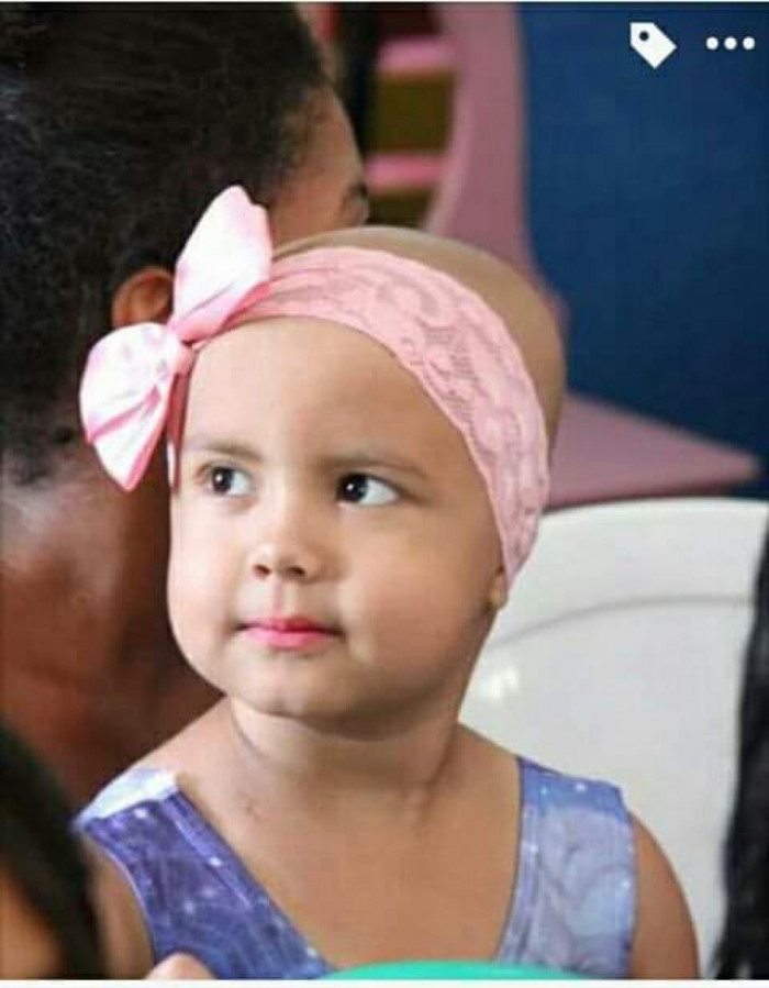 Maria Rita, de Palmas, tem leucemia. Segundo a avó, está sem receber Tratamento Fora de Domicílio (FTD) há 4 meses. 