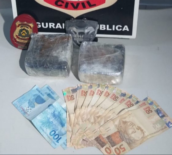 Pc Prende Casal Suspeito De Tráfico De Drogas E Apreende 1 Kg De Crack Em Araguaína 3852